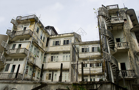 遗弃公寓贫民窟古董建筑学腐烂住宅建筑沮丧乡村墙壁财产图片