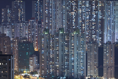 香港夜里拥挤的公寓 感觉