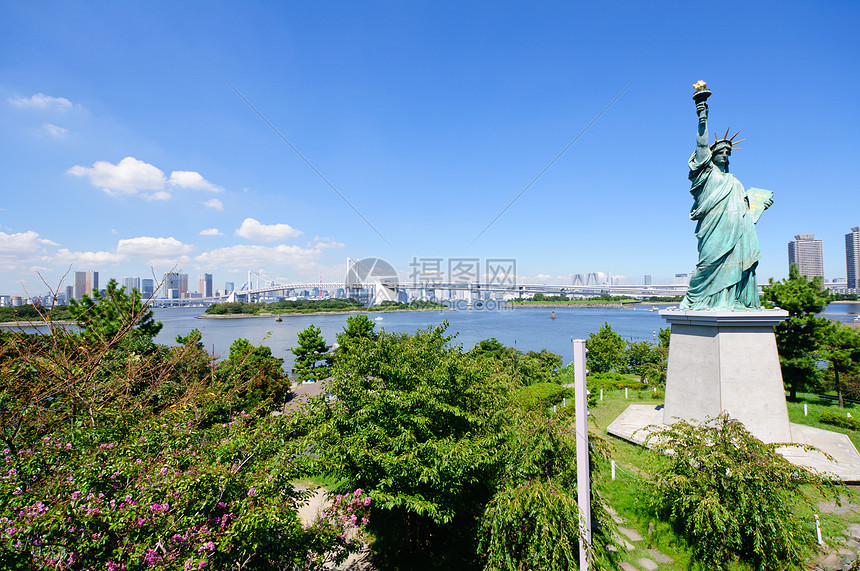 自由神像和东京天桥城市景观设施旅行天际码头市中心公园摩天大楼旅游图片