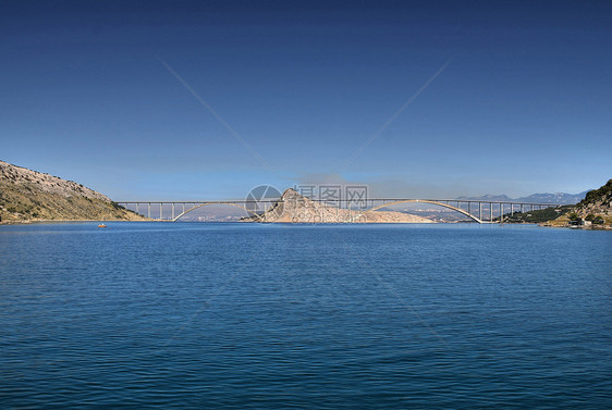 克尔克岛海上桥图片