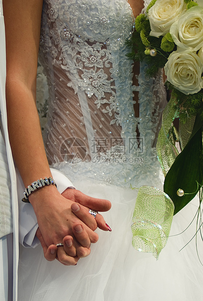握手伙伴联盟家庭戒指男人婚礼白色丈夫套装妻子图片