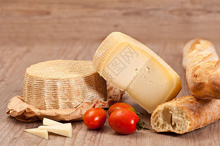 佩科里诺奶酪食物美食产品红色牛奶面包奶制品乳制品棕色图片