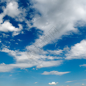 云天气天蓝色晴天阳光蓝色蓝天环境气候沉淀天堂图片