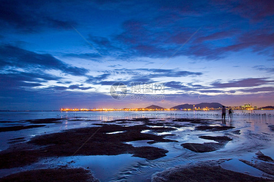 香港湿地和沿海地区的日落图片