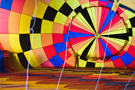 气球里面的人的影子自由爱好者闲暇空气娱乐航班天线节日爱好旅行图片