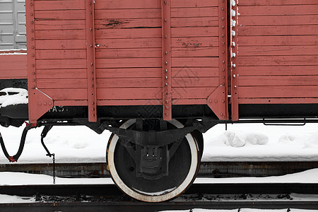 旧箱车火车货运货物黑色矿业红色运输木头轨道铁路图片