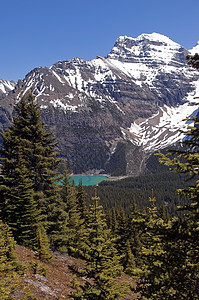 加拿大山丘湖图片