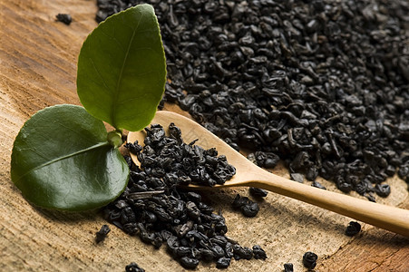 清茶和干茶草本药品白毫黑色草本植物享受单宁文化绿色木头图片