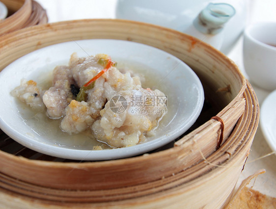 中日食蒸汽盘子团队篮子餐厅鱼子文化食物美味饺子图片