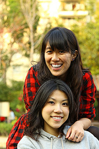 亚洲大学学生朋友图片