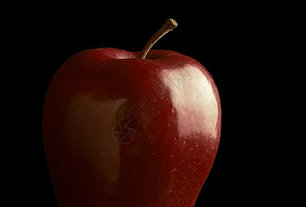 单一红美味苹果对抗黑苹果图片