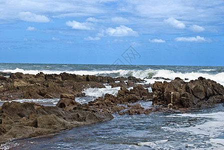 乌拉圭大西洋和大西洋海洋海岸天空岩石边界液体波浪地平线图片