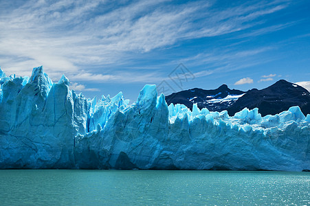 佩里托莫雷诺冰川 阿根廷帕塔哥尼亚场景假期冰景旅行洞穴季节冻结冰山海洋天空图片