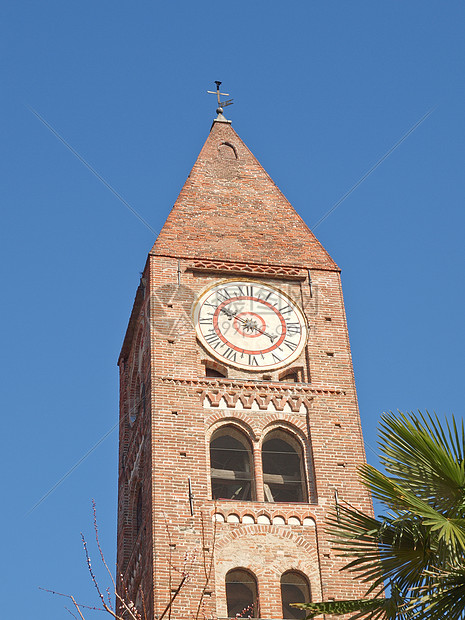 里沃利圣玛丽亚德拉拉斯特拉教堂蓝色天空棕榈教会尖顶红色建筑学图片