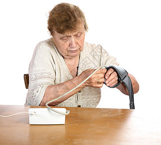 老年妇女对她们施加了动脉压力医疗女士疾病退休药品医疗器械动脉压祖母医学程序图片