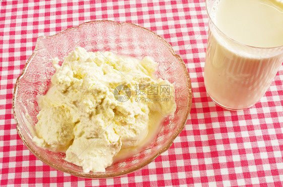 果汁和牛奶白色葫芦产品烹饪玻璃食物主食红色图片