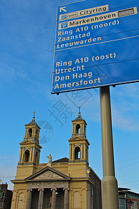 阿姆斯特丹路标和教堂图片