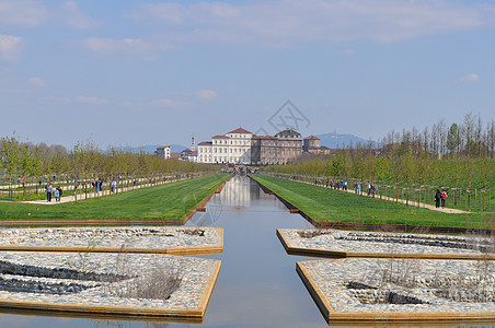 国家卫生机构池塘寺庙建筑学风格皇家花园喷泉公园联盟高清图片