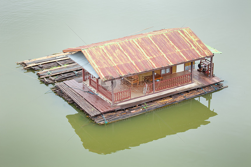 内船热带运河旅行传统异国小屋建筑城市运输船屋图片