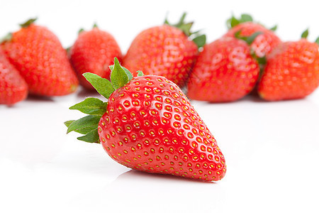 草莓甜点红色水果饮食食物浆果图片