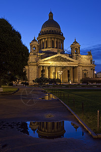 圣彼得堡圣艾萨克大教堂交通反射地标建筑主场建筑学景点大教堂观光穿越图片