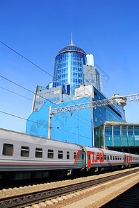 俄罗斯萨马拉现代火车站圆形蓝色铁路玻璃天空建筑圆顶火车城市金属图片
