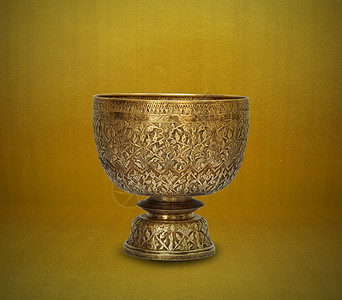 旧古金青铜宝藏花瓶工艺金属黄铜艺术文化金子水壶图片