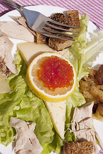 创意沙拉团体美食午餐面包盘子鱼卵蔬菜柠檬鸡肉菜单图片