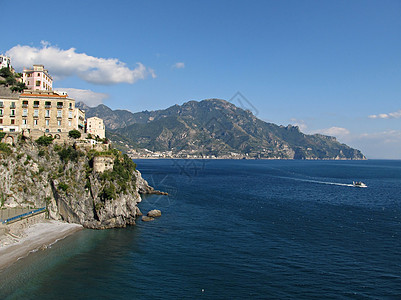Amalfi海岸对Maji的观察图片