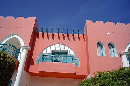 阿拉伯语建筑小路红陶花园院子别墅支撑海岸楼梯陶瓷灌木图片