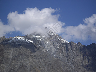 格鲁吉亚境内的高加索山脉山脉白色天空旅行地区图片