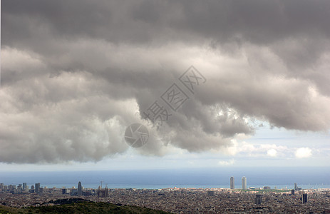 巴塞罗那暴风雨图片