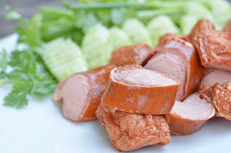 猪肉香肠美食油炸炙烤小吃烧烤食物午餐盘子图片