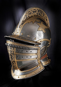 铁头盔骑士比赛铆钉金属传统图片