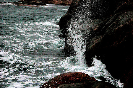 海岩岩石风暴石头生活植物天空力量热带假期海洋场景图片