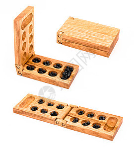 孤立在白色上的曼卡拉(Mancala)图片