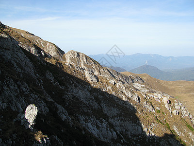 高加索山脉木头爬坡植物群岩石宽慰冰川全景旅游旅行路线图片