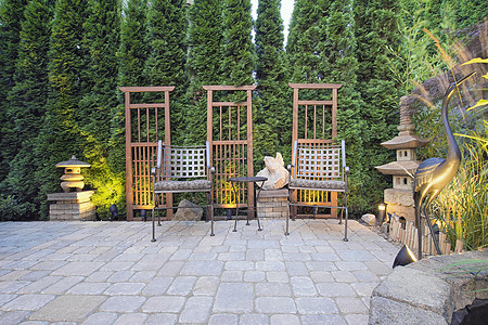 花园装饰家具雕塑竹子桌子软垫灯笼木头起重机椅子池塘图片