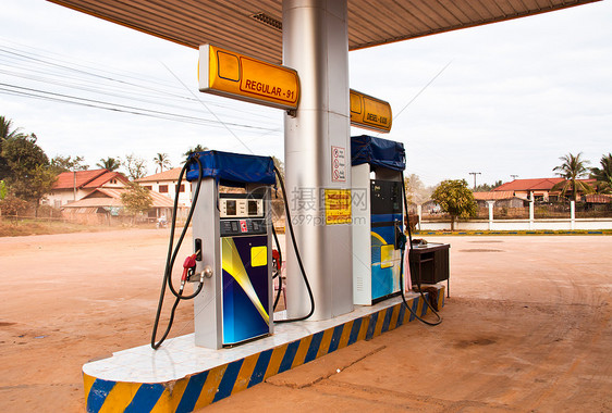 加油站旅行气体汽油价格卡车建筑车辆汽车活力柴油机图片