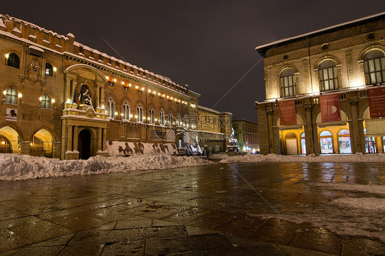 bologna 主方形纪念碑精确度历史性外观艺术历史城市世界公证人观点图片