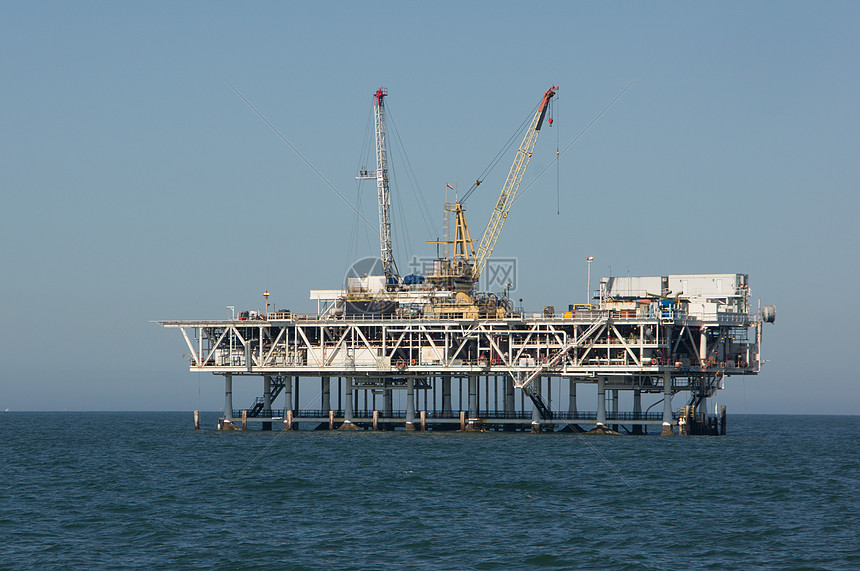 离岸油轮钻头抽水力量管道天空活力钻机原油石油海洋图片