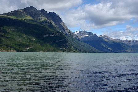 阿根廷地貌景观荒野顶峰峡湾海洋风景图片