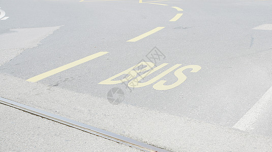 公共汽车车道沥青纹理图片
