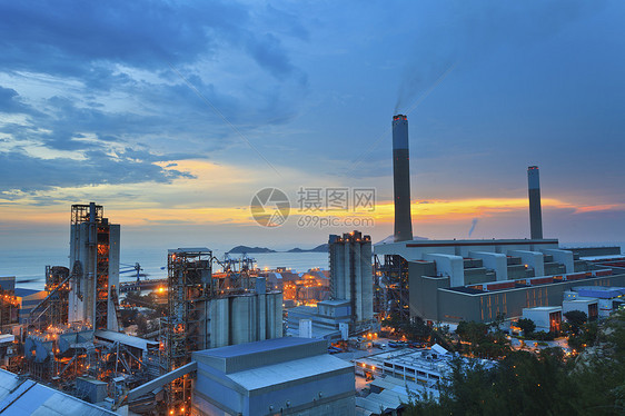 日落时香港的发电厂资源力量化学场地车站石油变压器商业桅杆设施图片