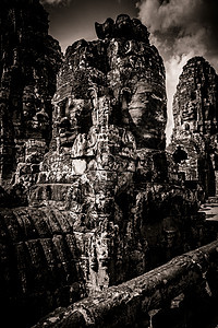 柬埔寨吴哥的Bayon寺庙雕刻建筑地标雕像废墟佛教徒旅游世界文化历史性石头图片