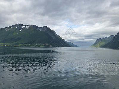 赫约伦德fjord海岸多云岩石蓝色悬崖房屋山脉巨石石头自然图片