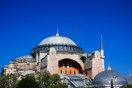 伊斯坦布尔圣索菲亚建筑学历史天空蓝色教会旅行尖塔树木圆顶建筑图片