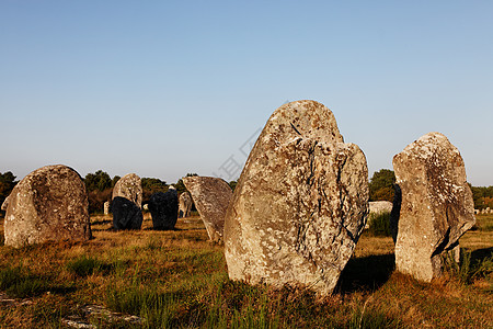 卡纳克的巨石古迹纪念碑旅游竖石农村所见场地地标旅行结盟石头图片