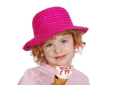 戴着帽子和冰淇淋的小女孩图片