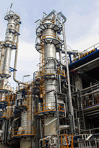 炼油塔工厂金属炼油厂天空生产化学品管道植物管子工业图片